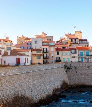 Discover the districts in the city of Antibes